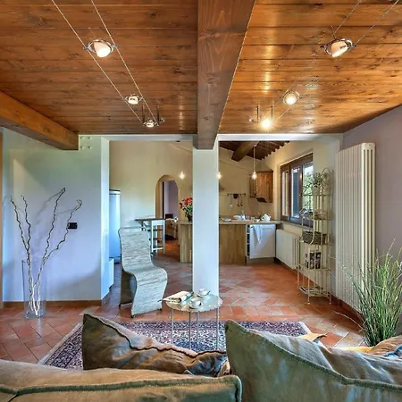 Giuseppe Apartment, Marcheholiday * Acqualagna